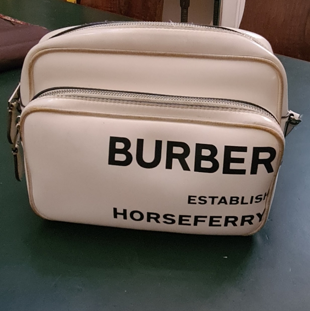 Burberry Horseferry Shoulder Bag